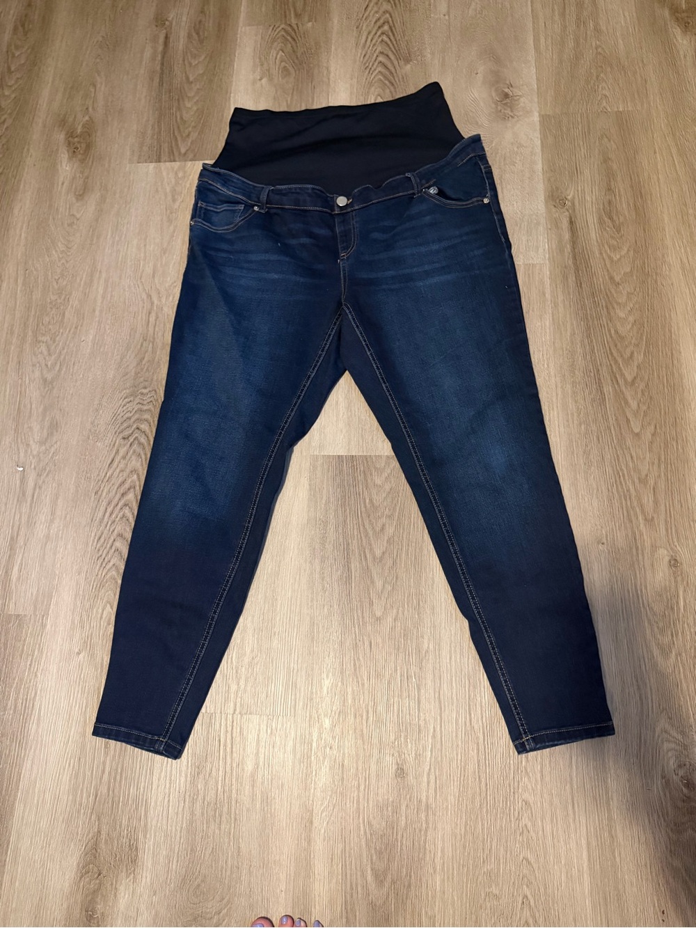 Time and Tru Dark Blue Maternity Jeggings with Black Support Panel